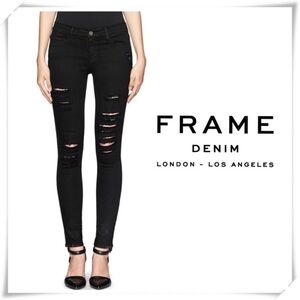 Frame Denim Le Skinny de Jeanne Distressed Jeans